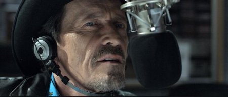 James McHattie en Pontypool